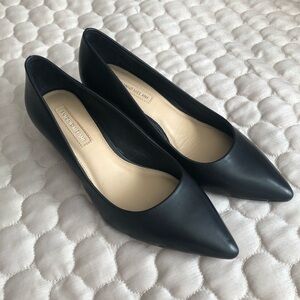 Antonio Melani Black Leather Pointed-Toe Kitten Heels Size 7.5
